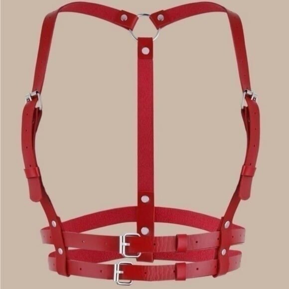 Red PU Leather Ring Link Harness Belt - Picture 4 of 6